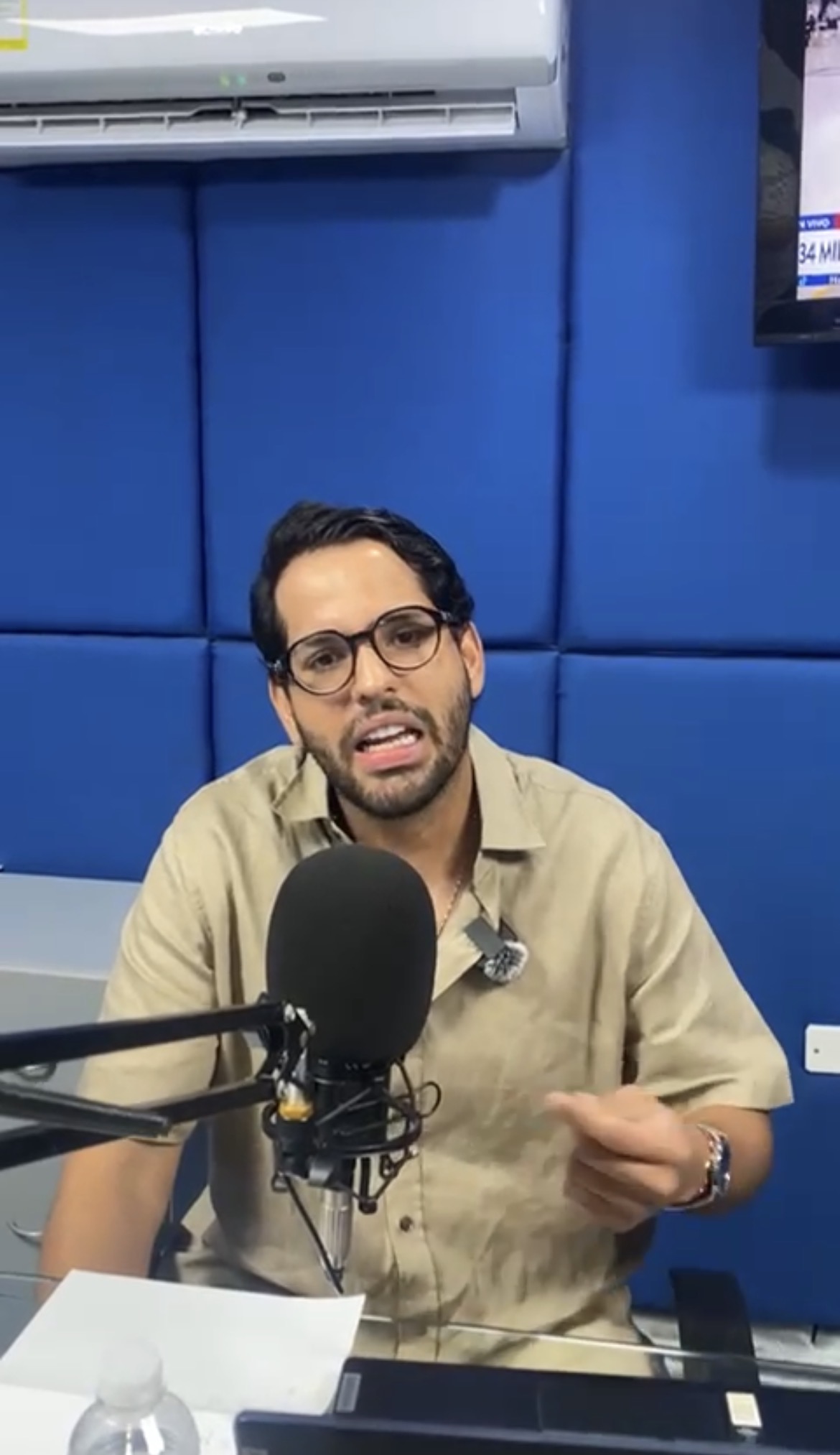 Juventud y política: Andrés Felipe León Cabarcas destaca la importancia de la formación y la participación electoral