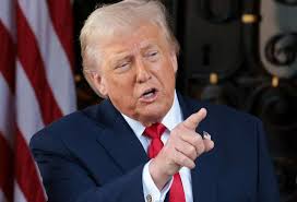 Trump extiende el alto el fuego con Irán a la espera de una propuesta unificada de acuerdo