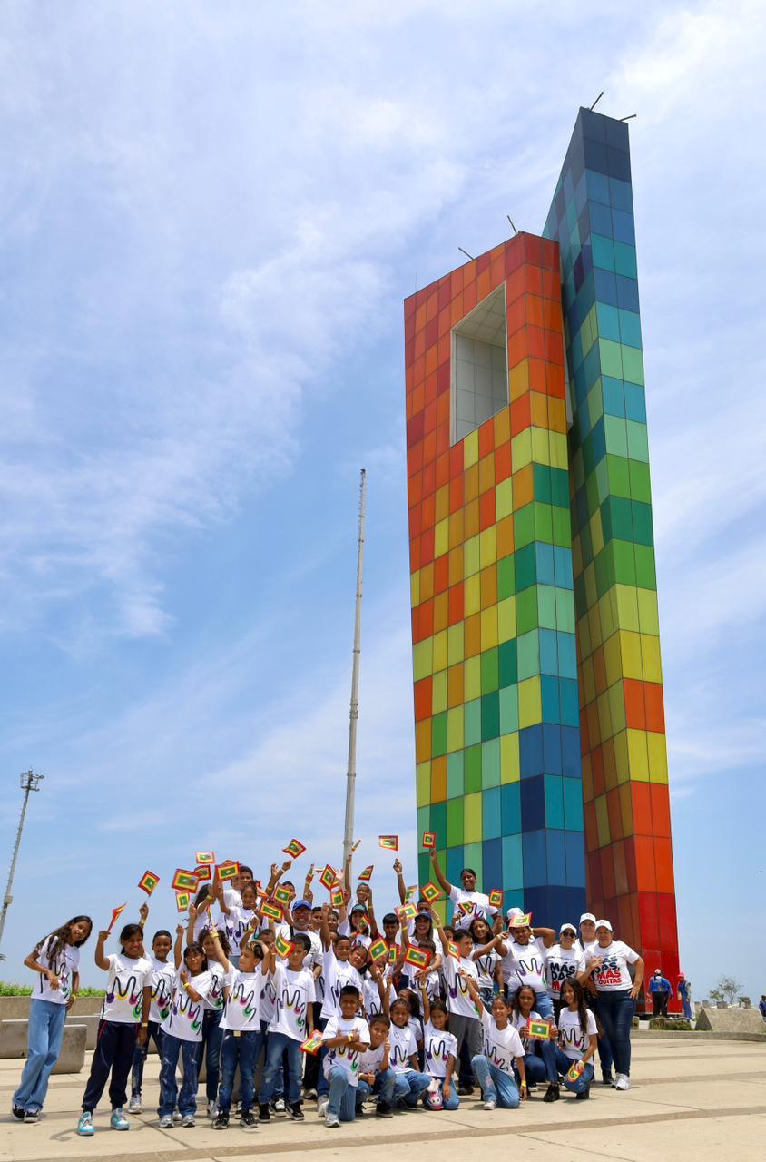Niñez rescatada del trabajo infantil celebra el cumpleaños de Barranquilla con recorrido cultural