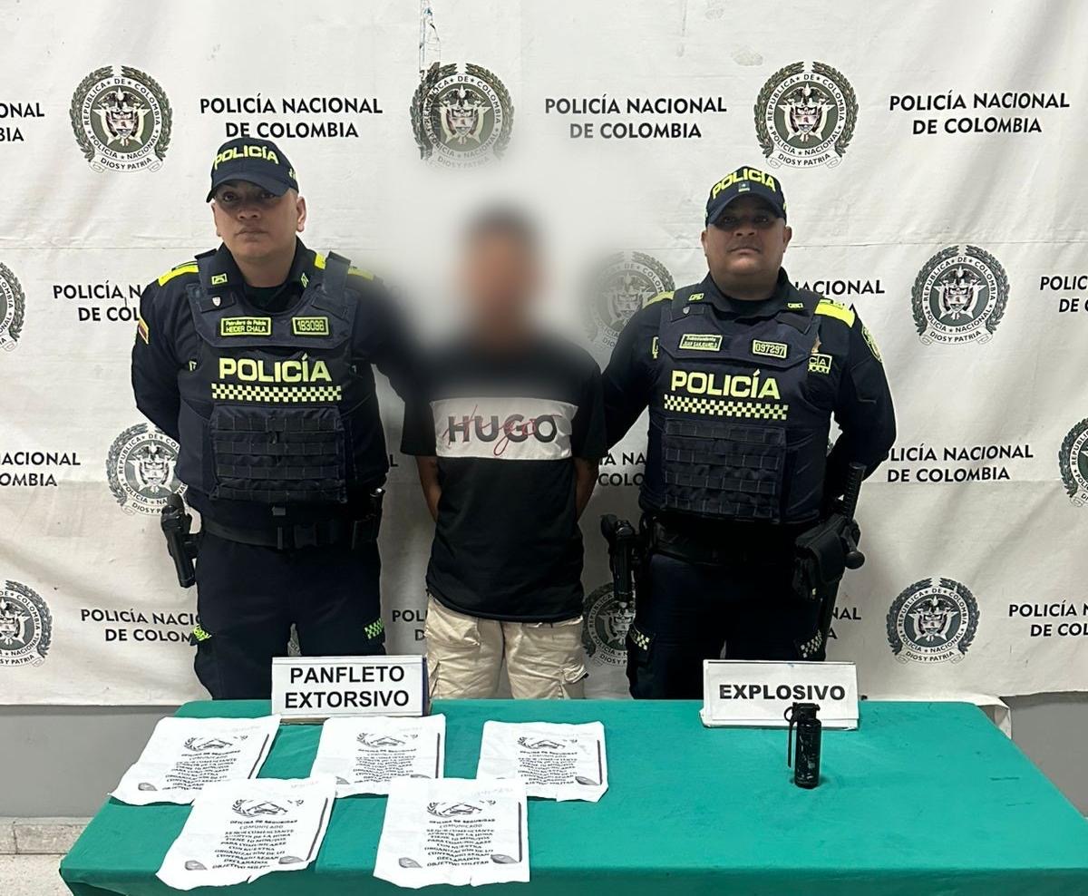 Capturan en el suroriente de Barranquilla a sujeto armado con una granada y panfletos extorsivos