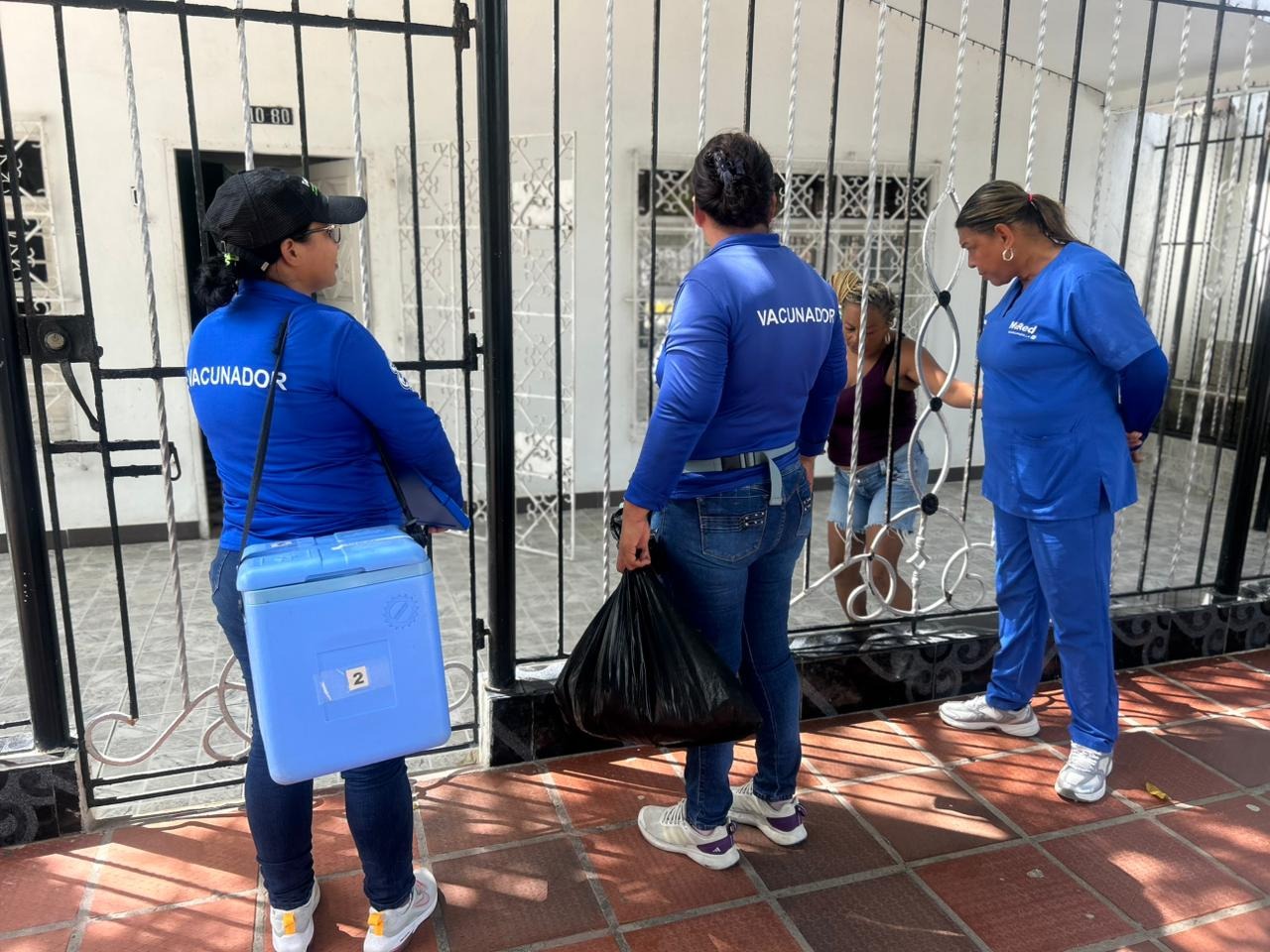 Vacunación en Barranquilla ahora llega hasta la puerta de las casas