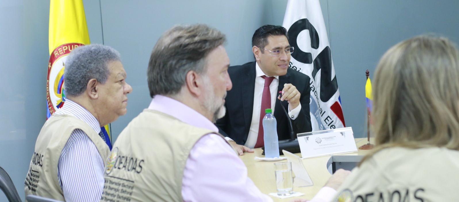 Más de 14 mil observadores verificarán el desarrollo de las elecciones presidenciales en Colombia