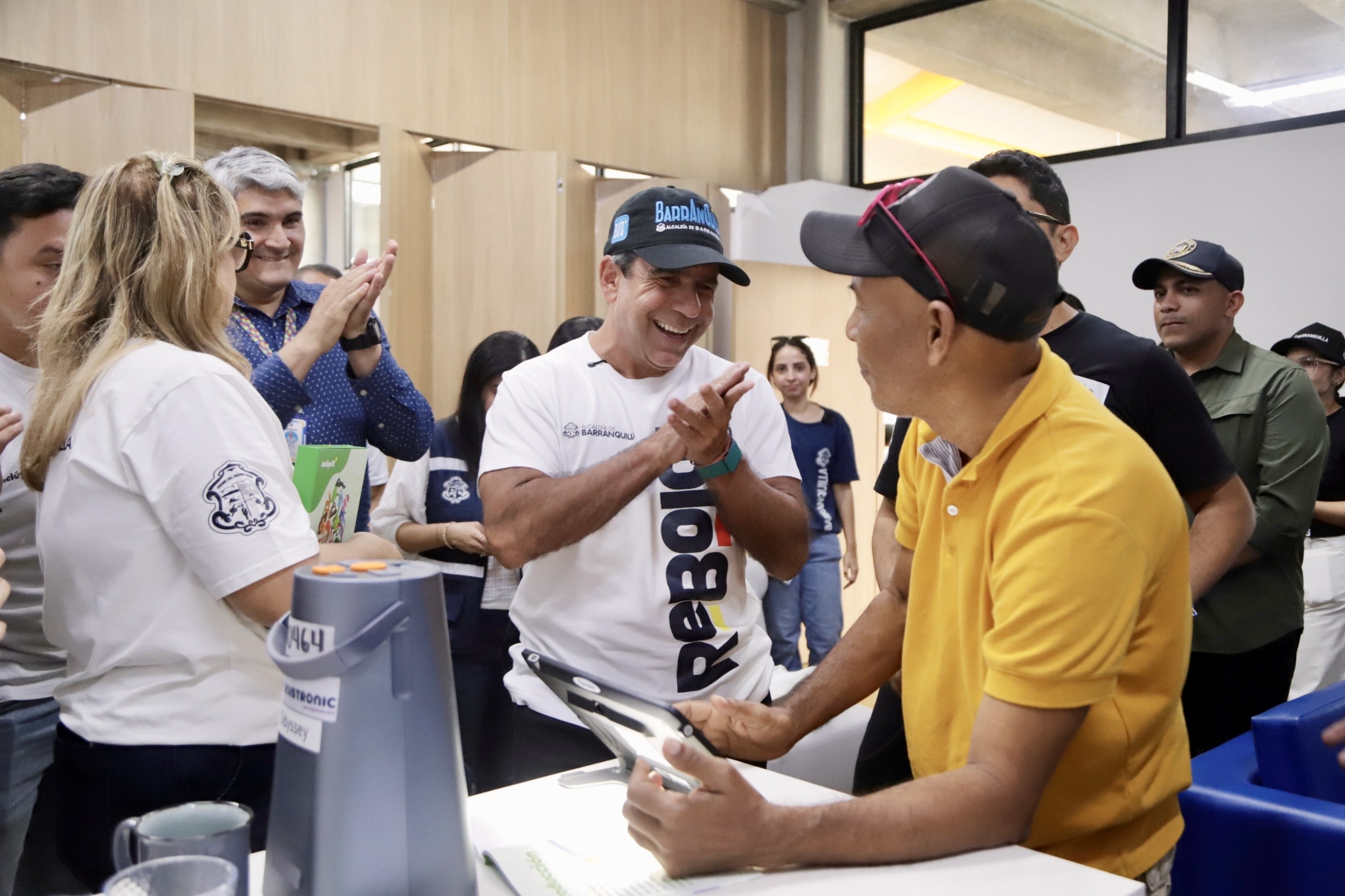 Barranquilla inaugura el primer centro comunitario inclusivo del país para personas con discapacidad y cuidadores