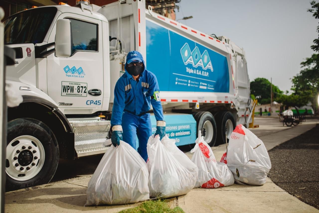 Triple A pide respetar horarios de recolección para evitar basuras y problemas sanitarios
