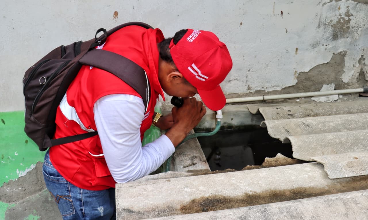 Gobernación del Atlántico refuerza acciones contra el dengue: más de 103 mil viviendas han sido inspeccionadas
