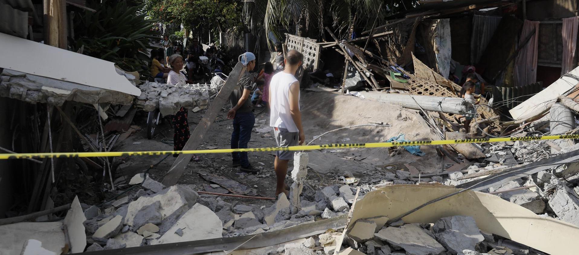 Terremoto en Filipinas deja 38 muertos y cerca de 4 millones de niños sin acceso a clases