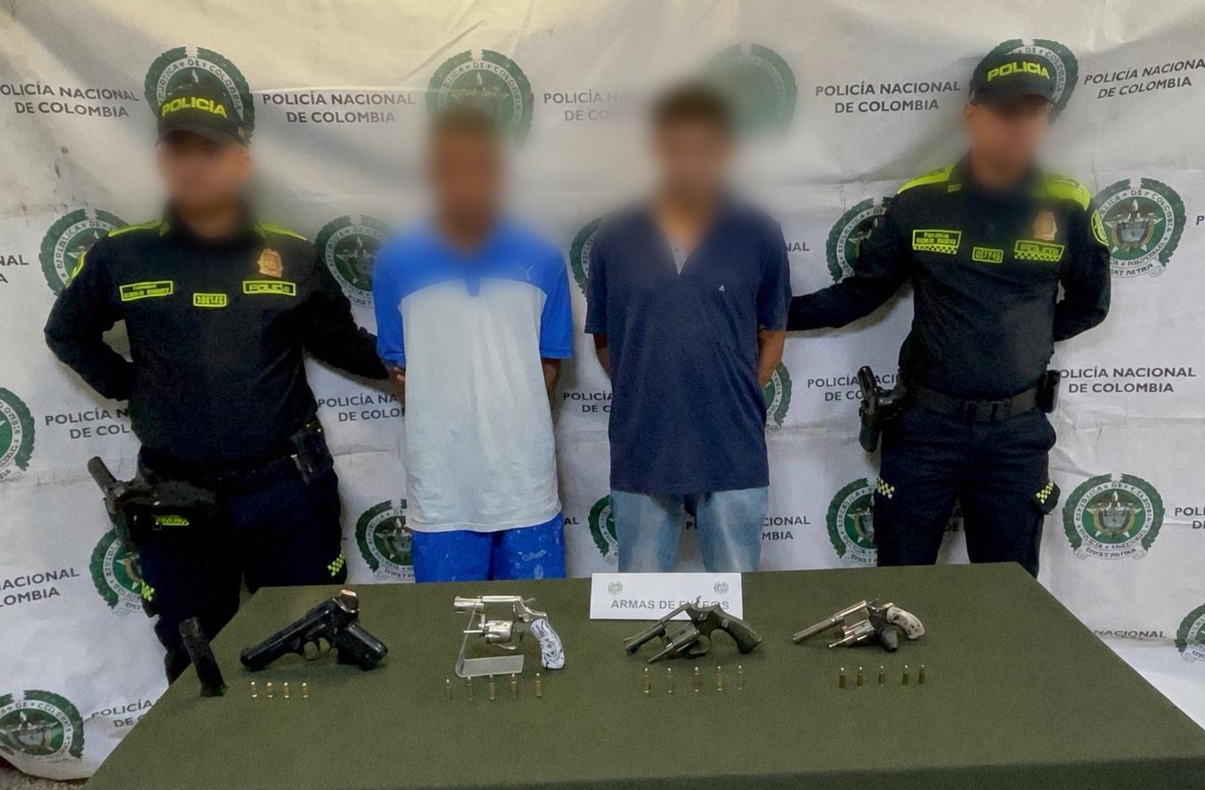 Contundente golpe al tráfico de armas: capturan a dos presuntos integrantes de ‘Los Costeños’ en Soledad