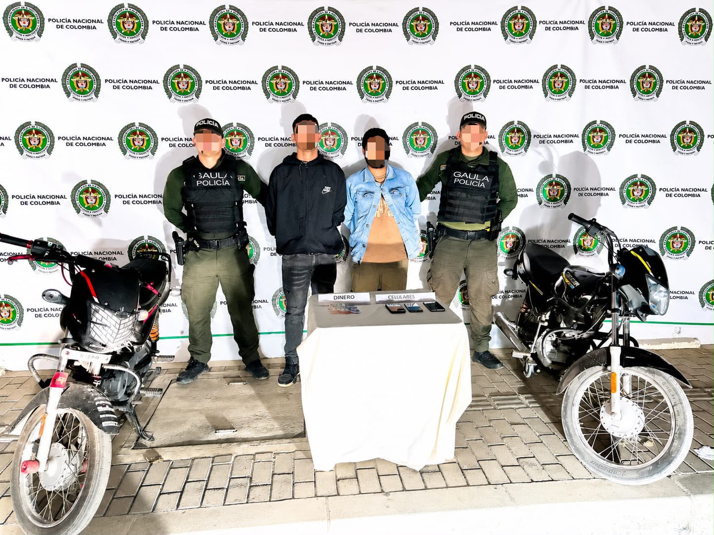 Capturan a dos presuntos extorsionistas en Santa Marta