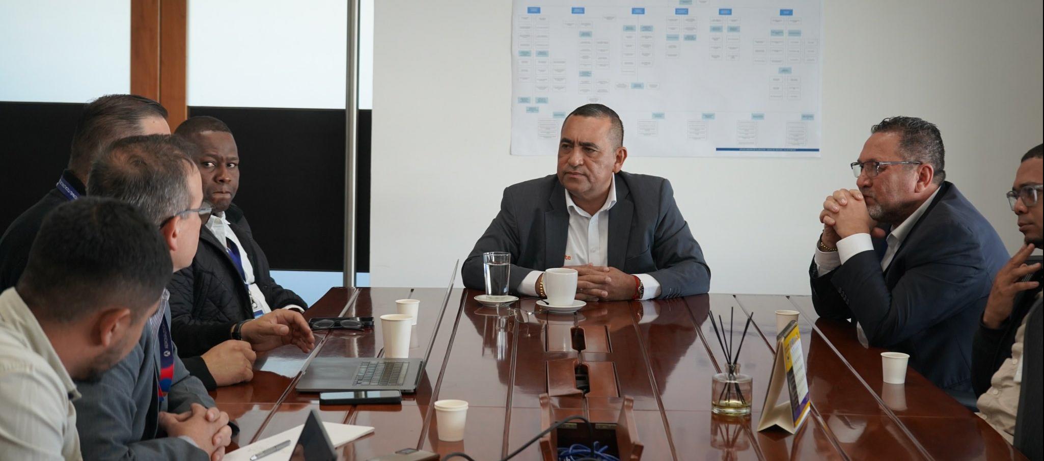Asesora de la Aerocivil renunció tras denunciar presuntas presiones por contrato de $12 mil millones