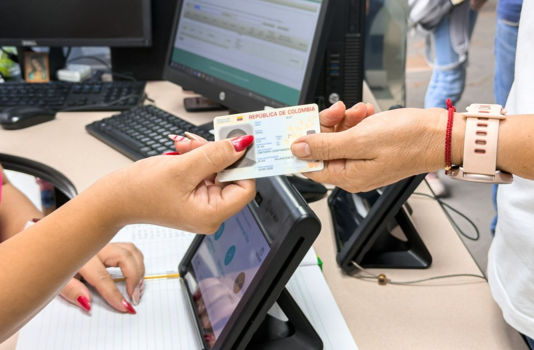 Registraduría advierte que cerca de 700 mil personas en Colombia carecen de identificación