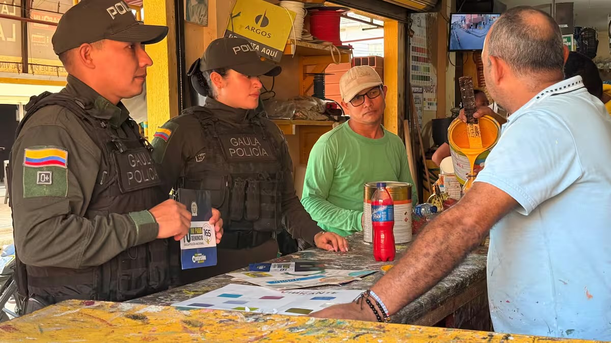 Comerciantes de Bosconia logran compromisos tras protesta contra la extorsión