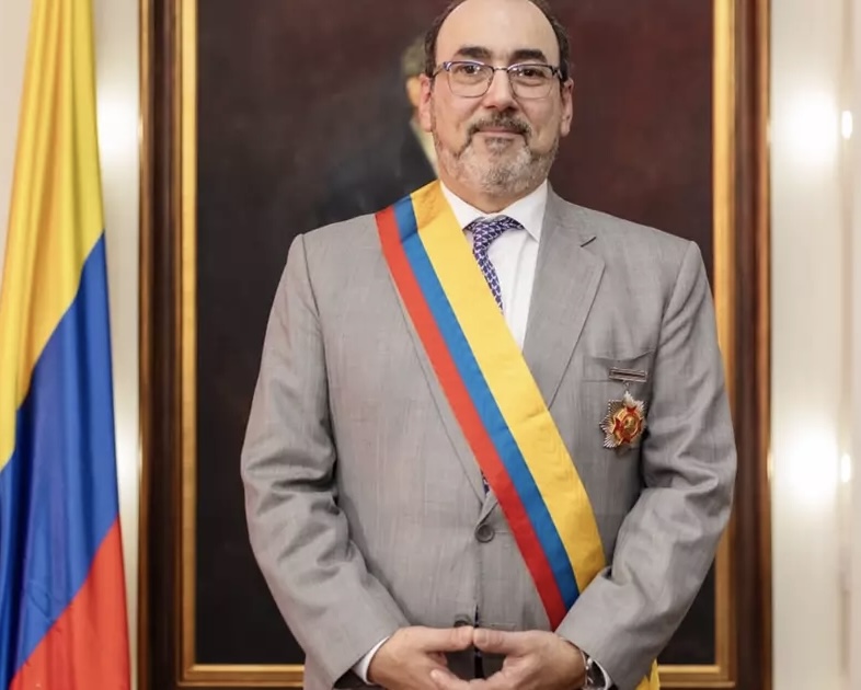 Universidad Simón Bolívar otorgará doctorado Honoris Causa a Sergio Díaz-Granados