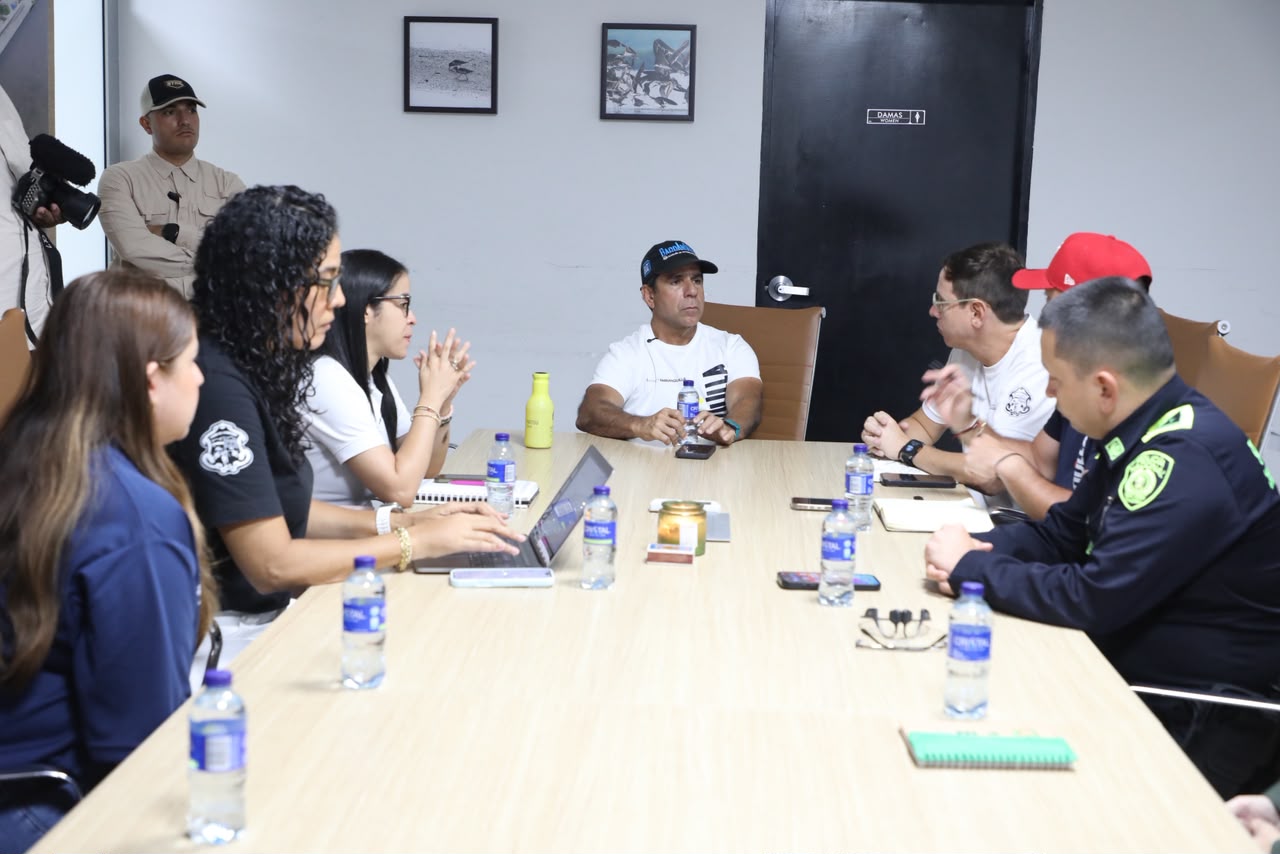 Barranquilla se moviliza para ayudar a las zonas afectadas por el terremoto: Char dispone rescatistas y camas hospitalarias