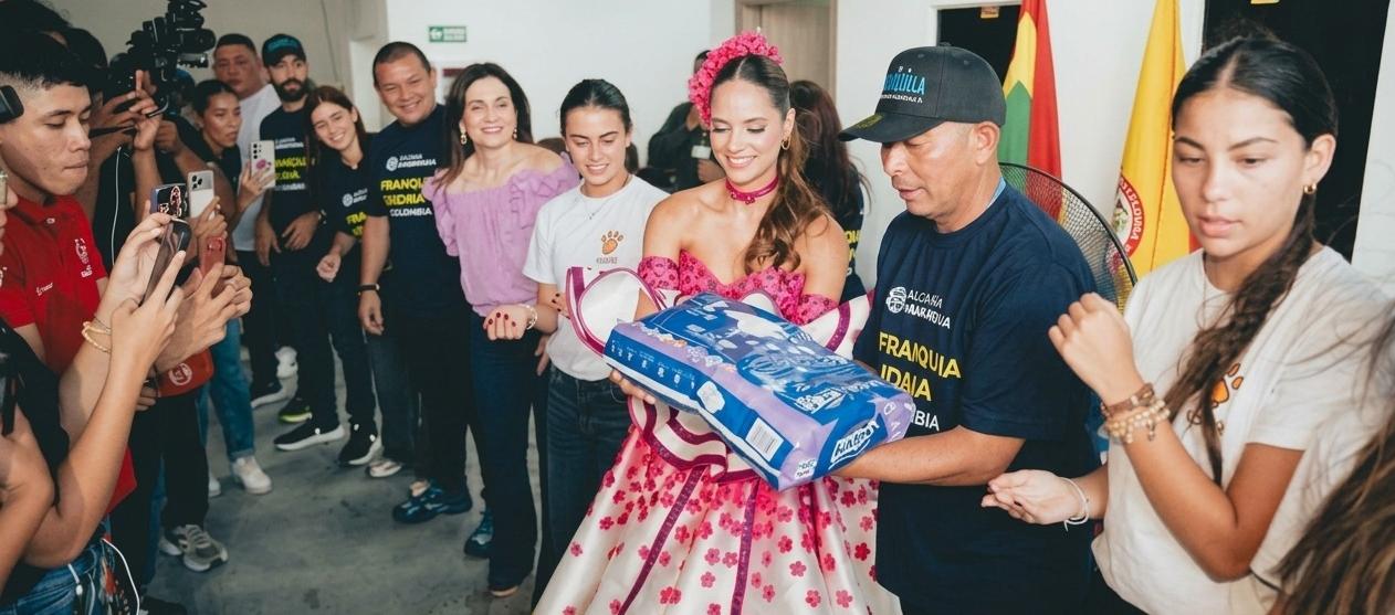 Salwa Maloof inicia su reinado con un mensaje de solidaridad