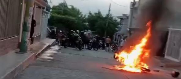 Comunidad golpeó a presunto delincuente tras frustrar intento de atraco en el barrio Galán
