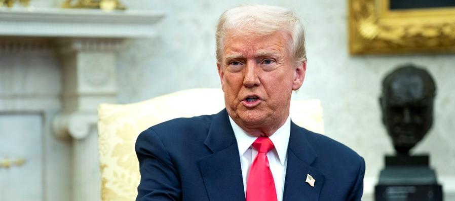 Trump se reunirá con empresarios petroleros para buscar reducir el precio de la gasolina