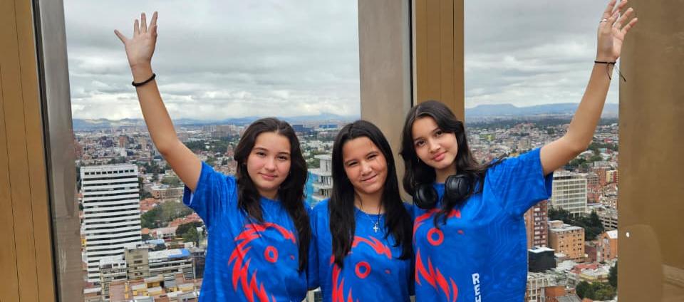 Tres barranquilleras representarán a Colombia en competencia de robótica
