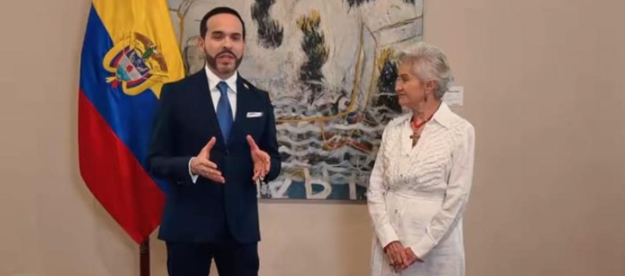 De La Espriella posesiona a Ilva Myriam Hoyos como nueva ministra de Educación