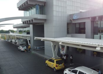 Gobierno oficializará convenio para avanzar en modernización del aeropuerto Ernesto Cortissoz