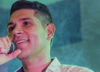 Kbeto Zuleta continúa en UCI, pero presenta signos de mejoría, según parte médico